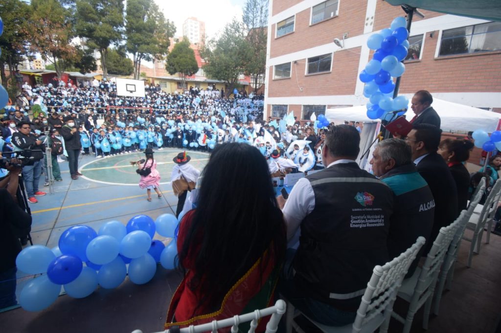 Con una canción, lanzan el programa “Centinelas del Agua” en la escuela  Naciones Unidas para cuidar el recurso natural - Agencia Municipal de  Noticias