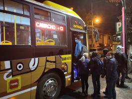 El servicio nocturno que realizan los buses PumaKatari